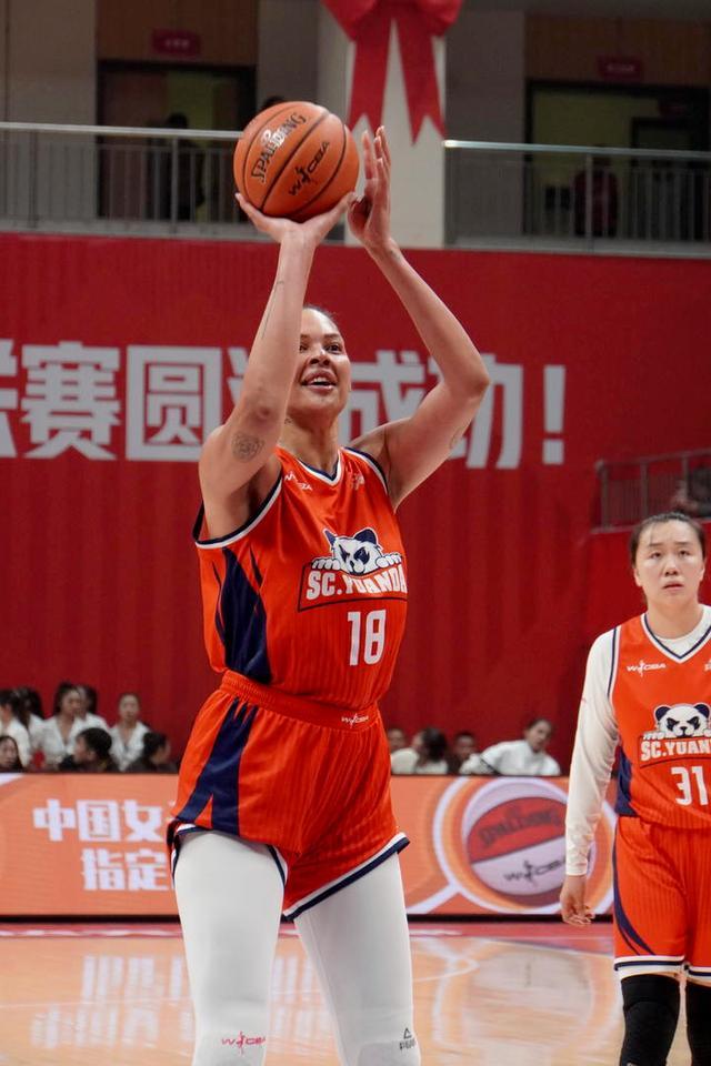 登录入口-坎贝奇“两双”带领四川女篮力克WCBA领头羊